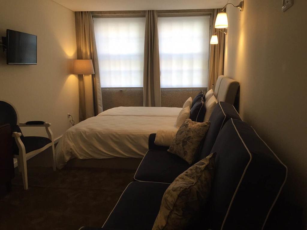 Ducarmo Apartments Caves Vinho Do Porto บีลาโนวาเดกายา ภายนอก รูปภาพ