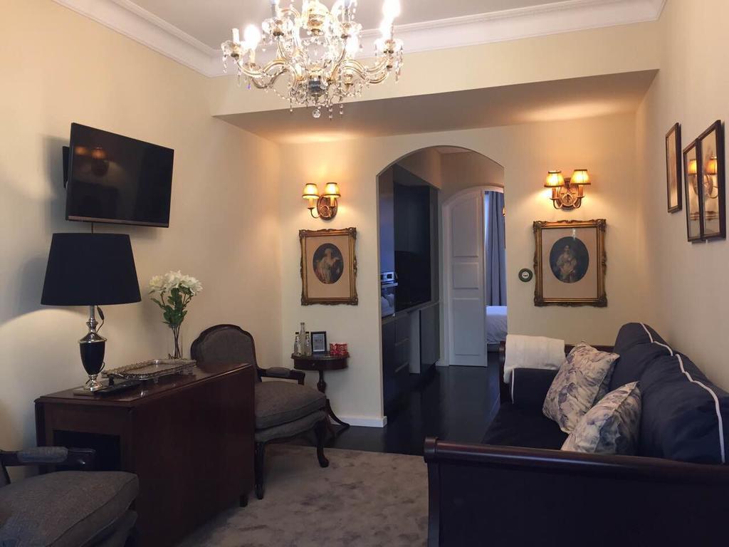 Ducarmo Apartments Caves Vinho Do Porto บีลาโนวาเดกายา ภายนอก รูปภาพ